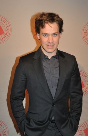 T.R. Knight Photo