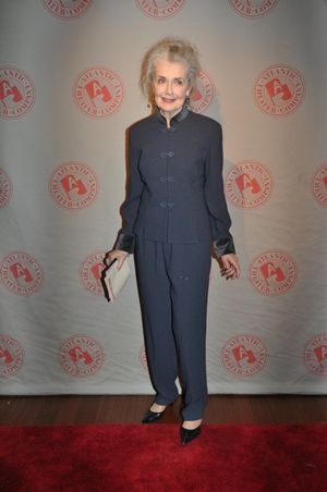 Mary Beth Peil Photo