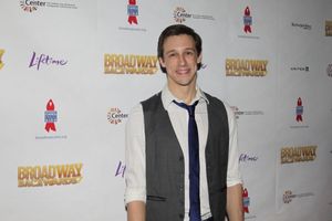 Jason Michael Snow Photo