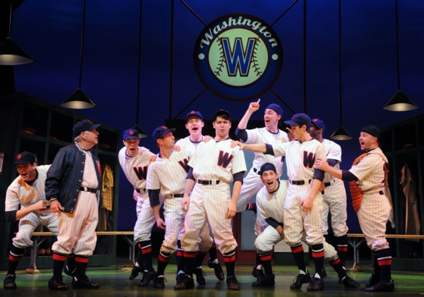 Photo Flash: Paper Mill Playhouse Presents DAMN YANKEES  Image
