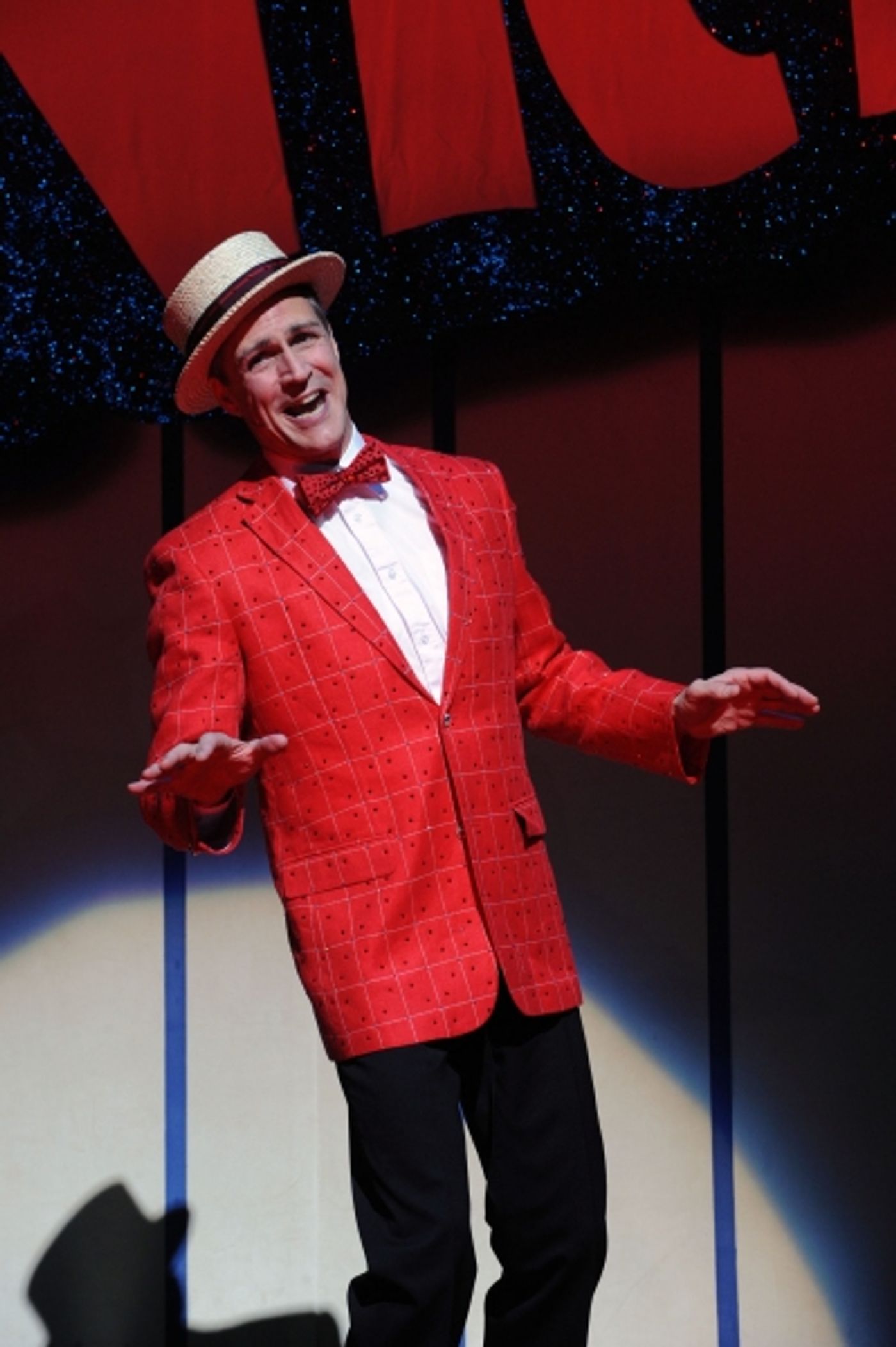 Photo Flash: Paper Mill Playhouse Presents DAMN YANKEES  Image