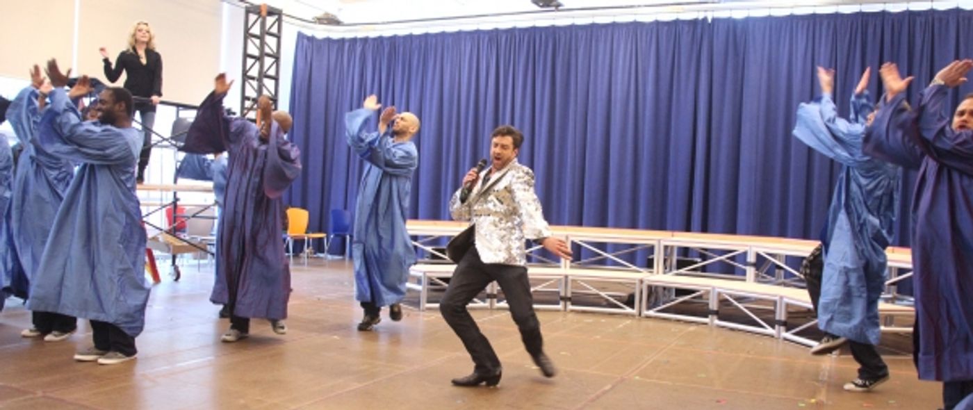 Photo Coverage: Raul Esparza, Jessica Phillips & LEAP OF FAITH Meets the Press!  Image