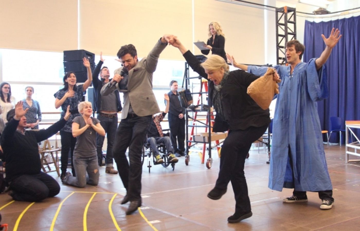 Photo Coverage: Raul Esparza, Jessica Phillips & LEAP OF FAITH Meets the Press!  Image