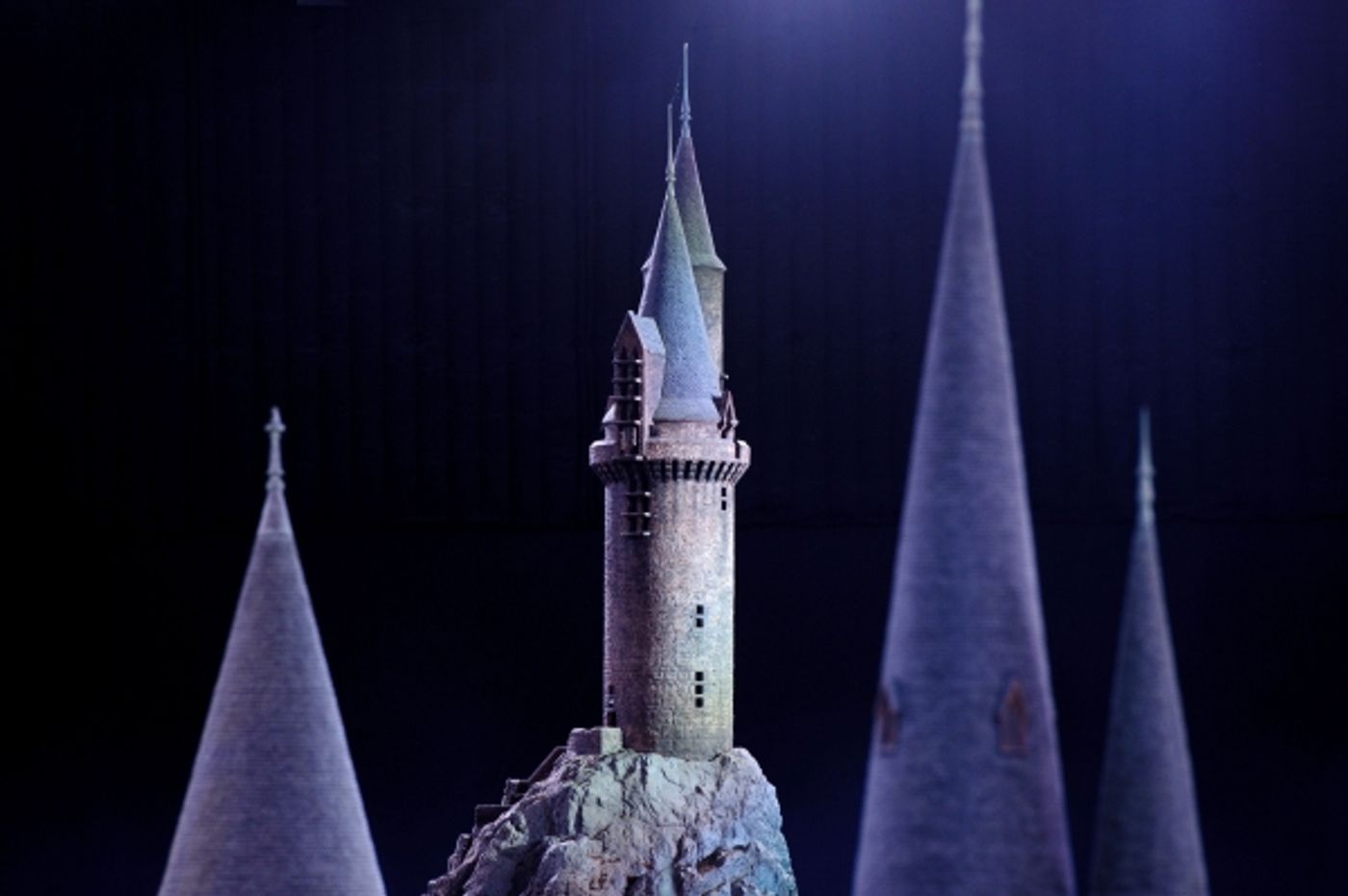 Photo Flash: Check Out HARRY POTTER's Hogwarts Castle Model! Photo Flash: Check Out HARRY POTTER's Hogwarts Castle Model! Image