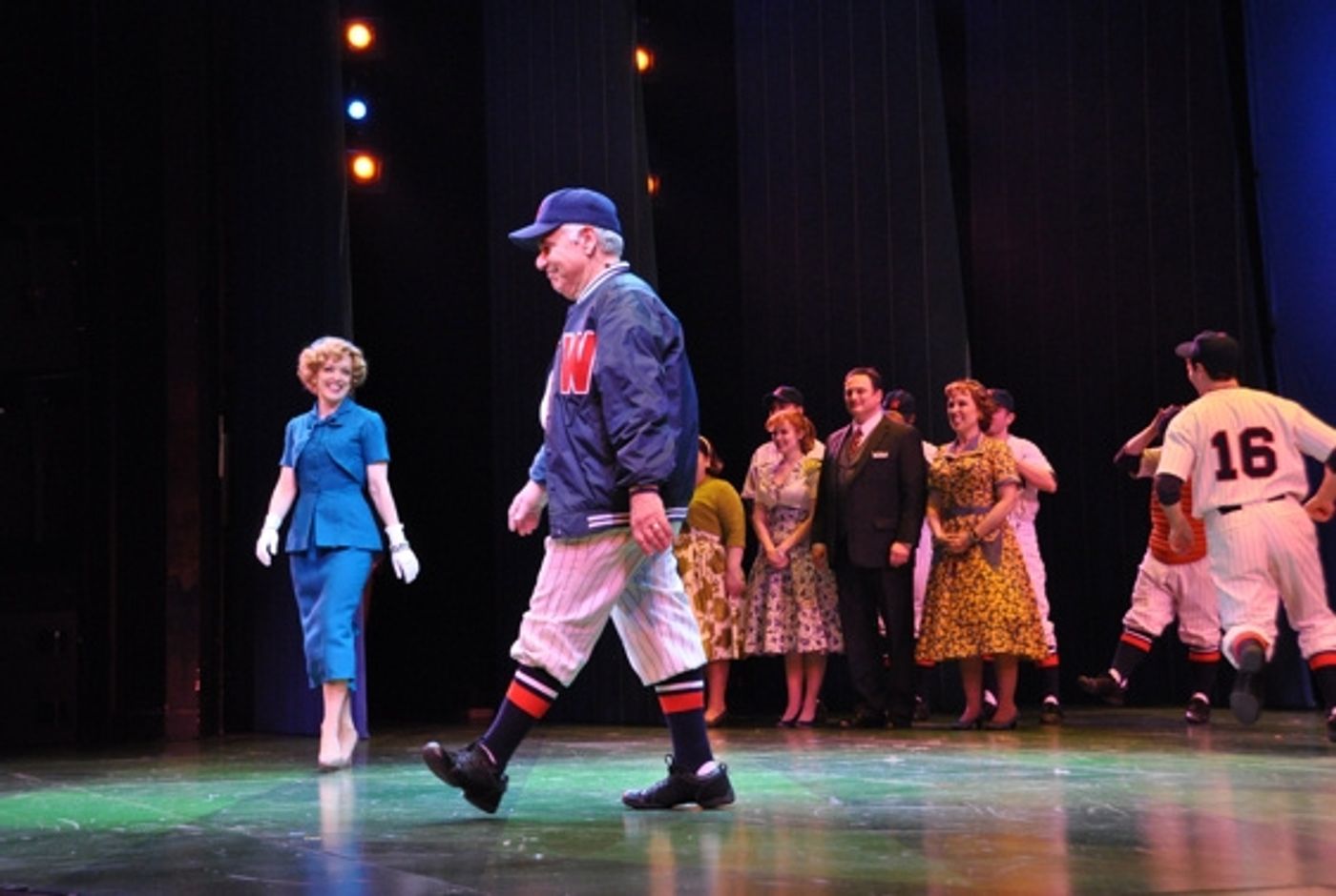 Photo Coverage: DAMN YANKEES Celebrates Opening Night at Paper Mill Playhouse  Image