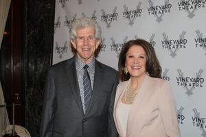 Tony Roberts and Linda Lavin Photo
