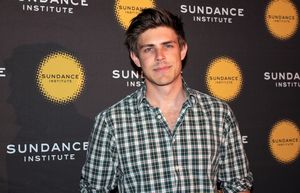 Chris Lowell @ BroadwayWorld Chris Lowell Photo