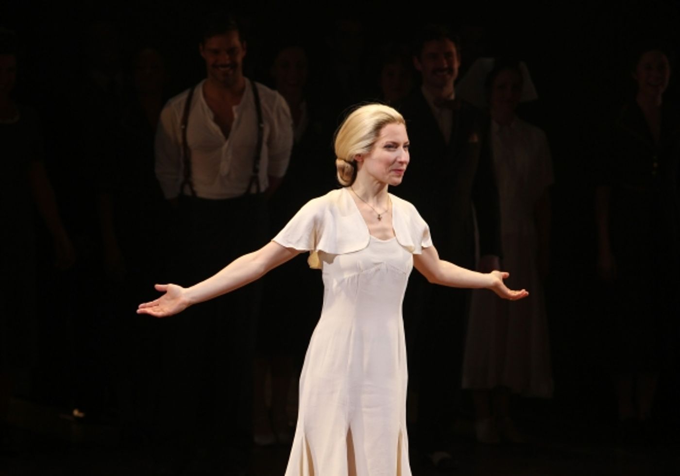 Photo Coverage: EVITA's First Preview Curtain Call  Image