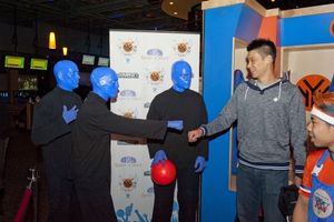 Jeremy Lin and Blue Man Group Photo
