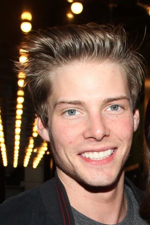 Hunter Parrish @ BroadwayWorld Hunter Parrish Photo