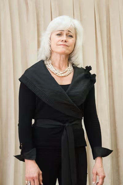 Louise Pitre Photo