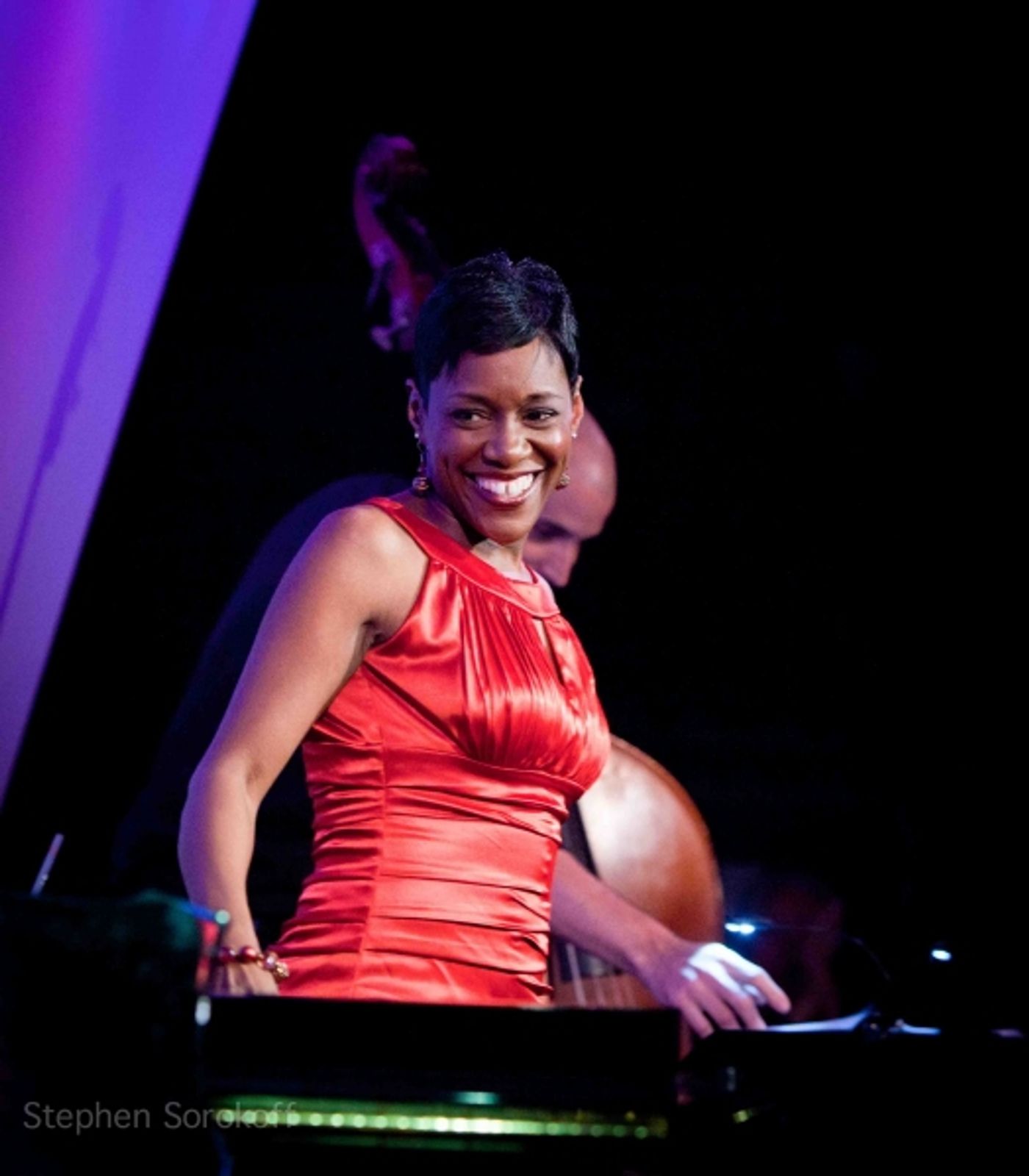 Photo Coverage: Tanya Holt Plays The Metropolitan Room  Image