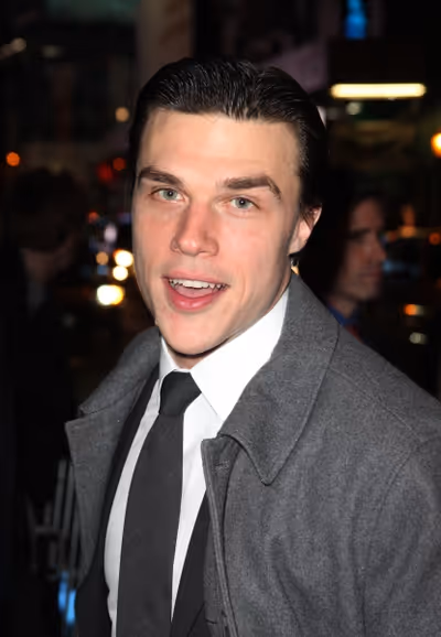 Finn Wittrock Photo