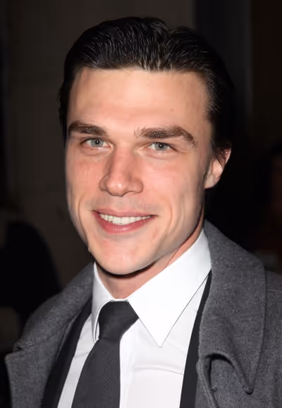 Finn Wittrock  Photo