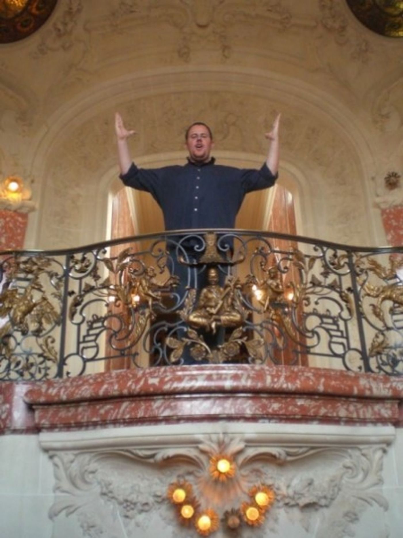 Photo Flash: EVITA Contest - Throw Your Arms Up!  Image