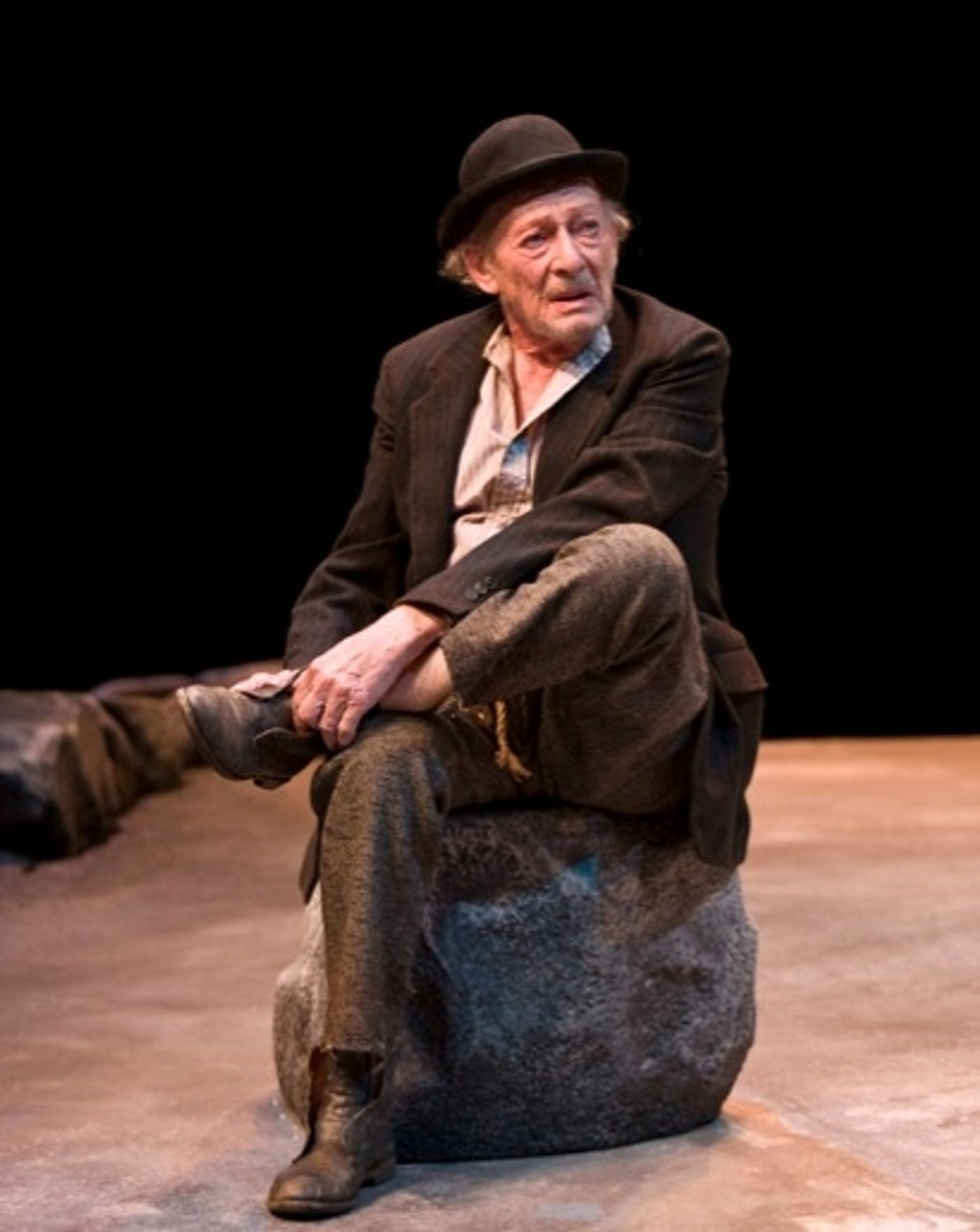 Photo Flash: WAITING FOR GODOT Opens at Taper March 21  Image