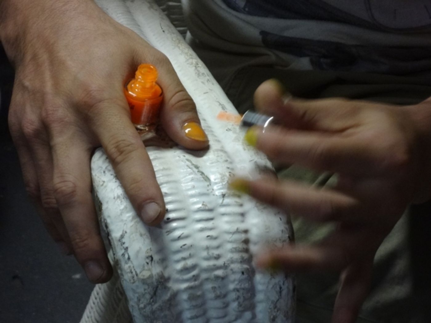 Photo Coverage: 'La Parka' se prepara para salir a escena  Image