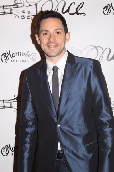 Steve Kazee Photo