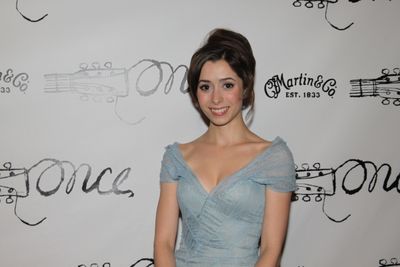 Cristin Milioti Photo