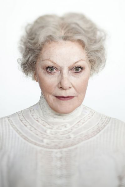 Helen Carey  Photo