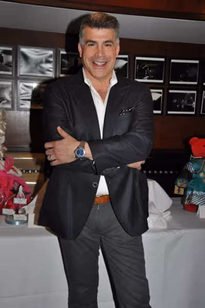 Bryan Batt Photo