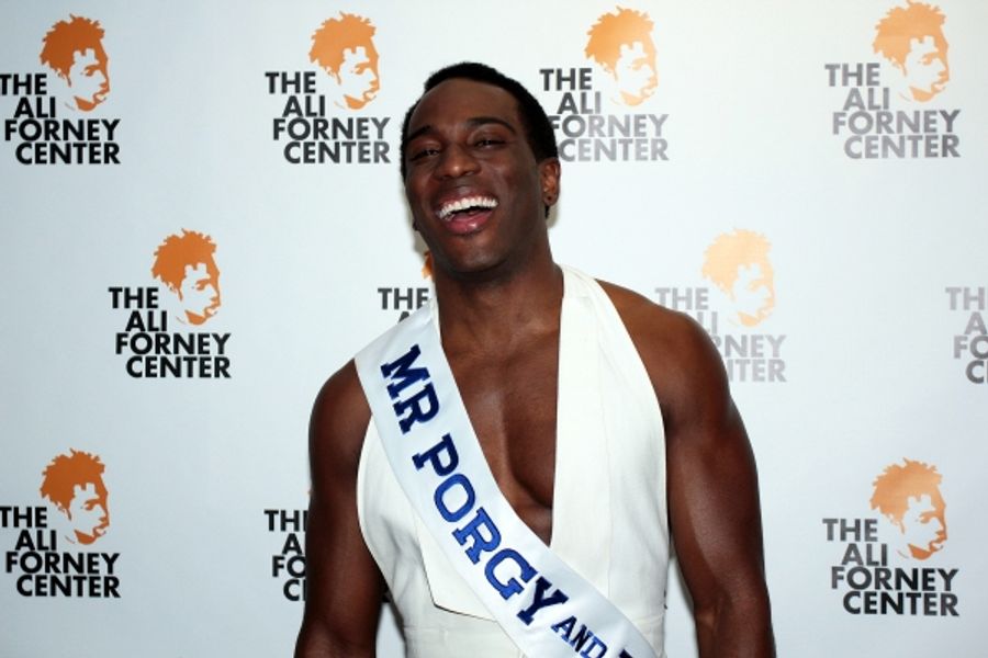 Photo Coverage: 2012 Broadway Beauty Pageant Arrivals! Tovah Feldshuh & More Image