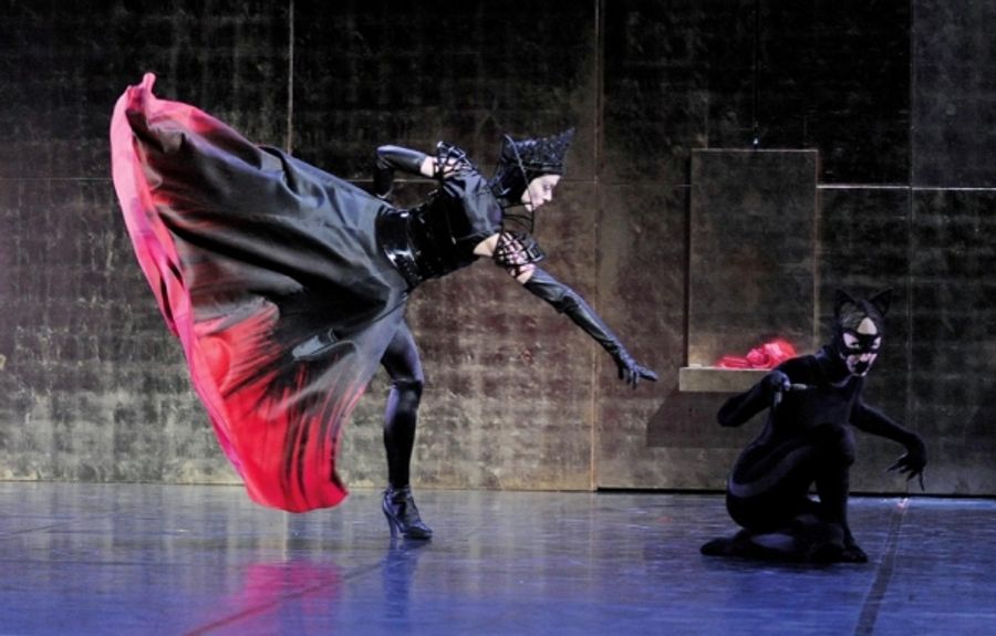 Photo Flash: Ballet Preljocaj Presents BLANCHE NEIGE Image