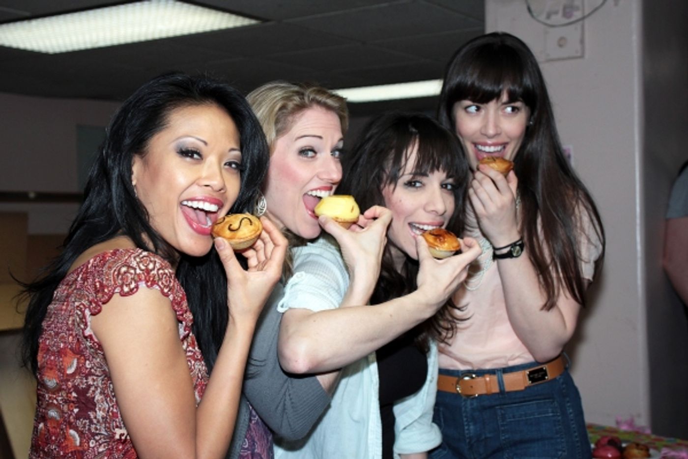 Photo Coverage: PRISCILLA QUEEN OF THE DESERT Celebrates 1 Year on Broadway!  Image