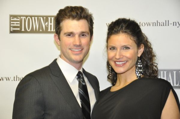 Matt Cavenaugh and Jenny Powers Photo