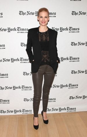 January Jones  Photo