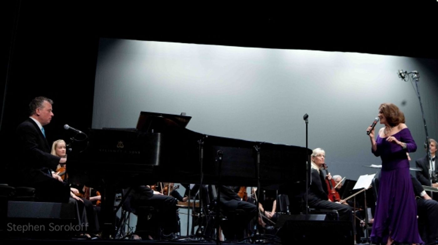 Photo Coverage: Linda Lavin and Friends Take the Stage in Wilmington  Image