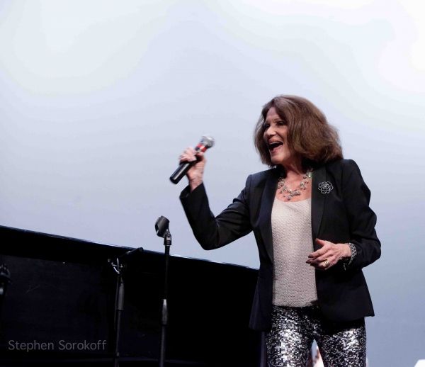 Photo Coverage: Linda Lavin and Friends Take the Stage in Wilmington — photo 13 of 18