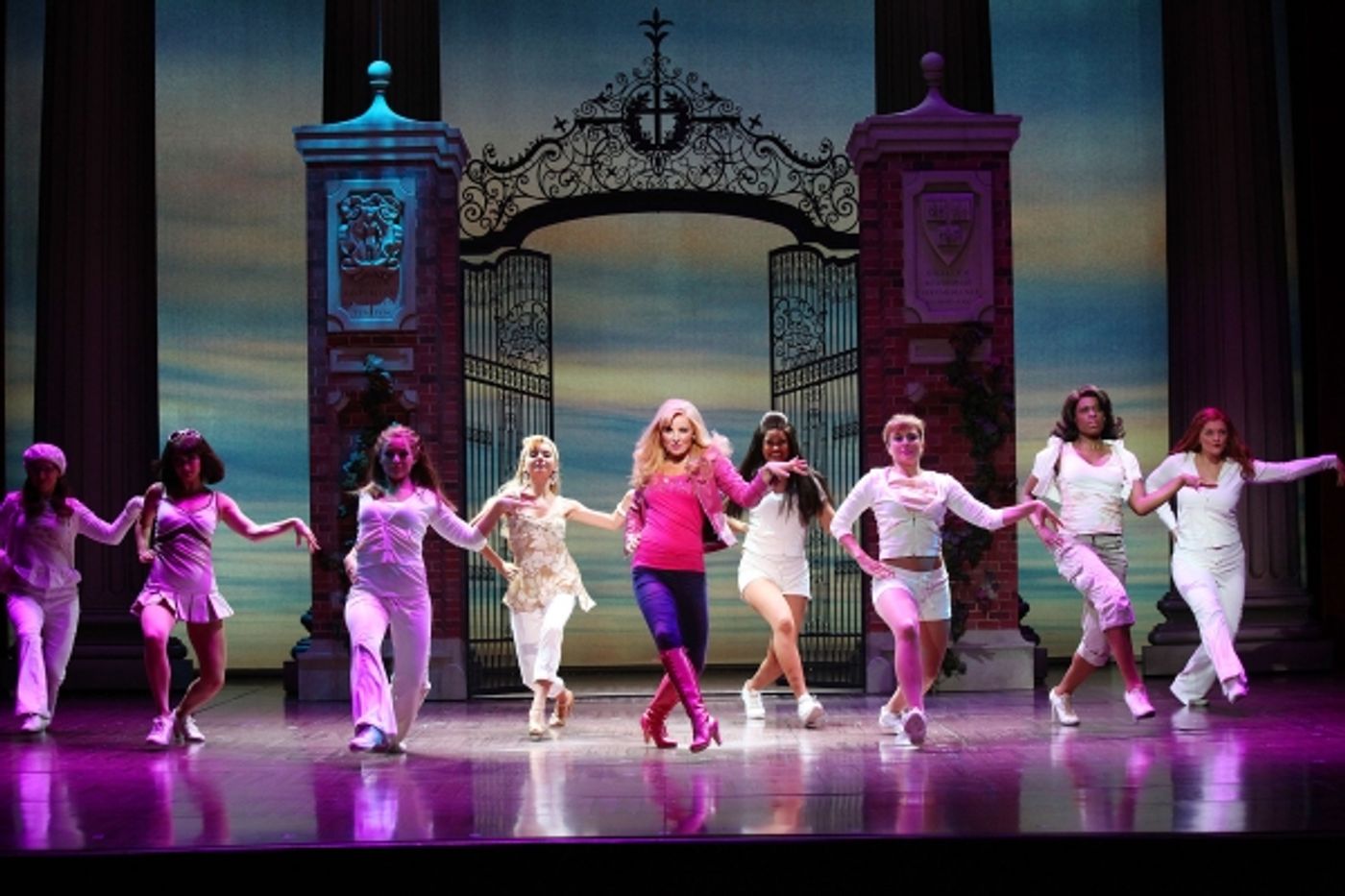 Photo Flash: West End's LEGALLY BLONDE, Closing April 7  Image
