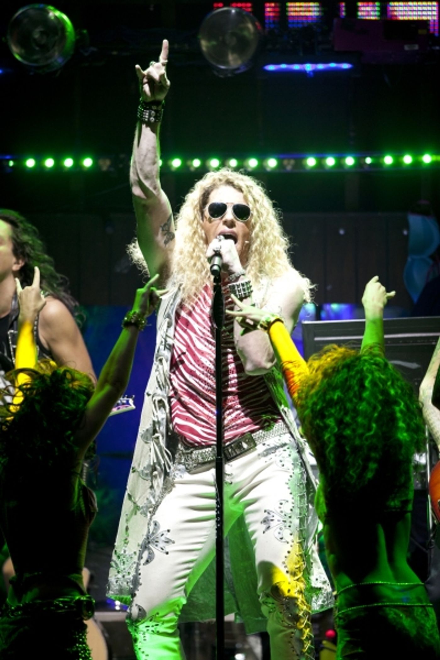 Photo Flash: First Look at ROCK OF AGES at the Pantages!  Image