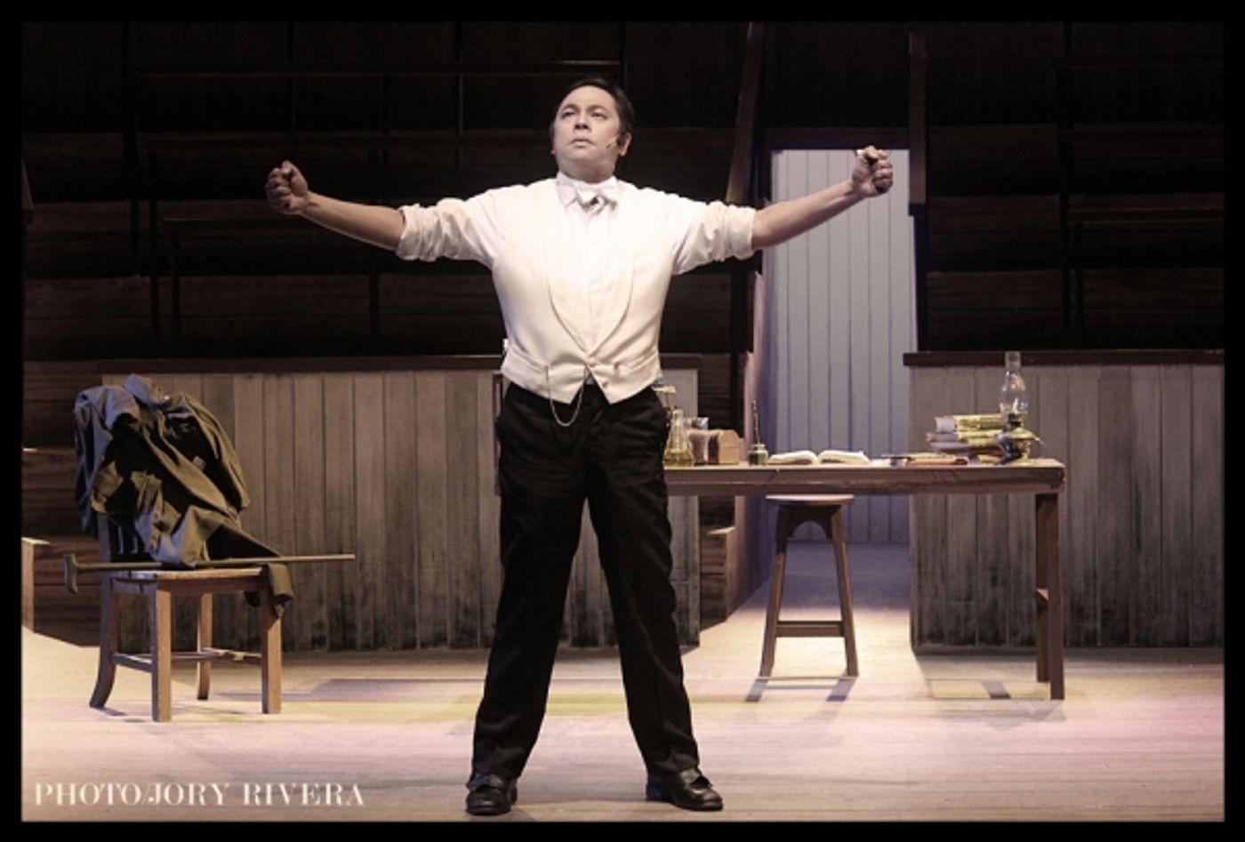 Photo Flash: JEKYLL AND HYDE Opens in Manila  Image