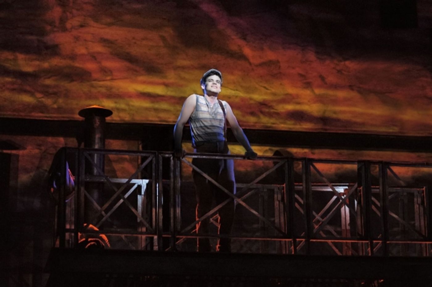 Photo Flash: EXTRA! EXTRA! First Look at NEWSIES on Broadway!  Image