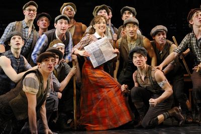 Kara Lindsay and the cast Photo