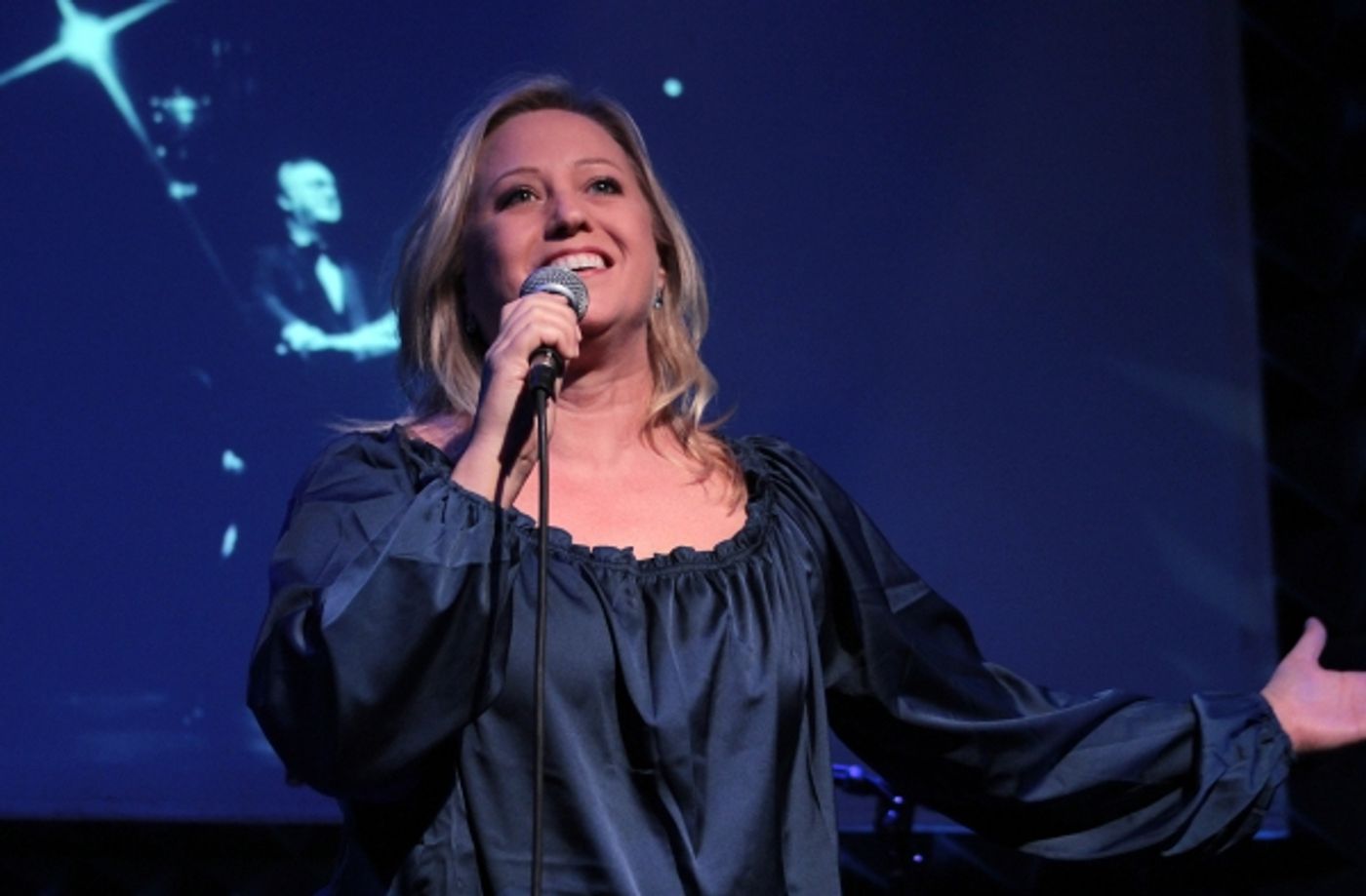 Photo Coverage: Kate Shindle, Julia Murney, et al. in IF IT ONLY EVEN RUNS A MINUTE 9  Image