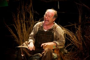 Brad Armacost @ BroadwayWorld Brad Armacost Photo