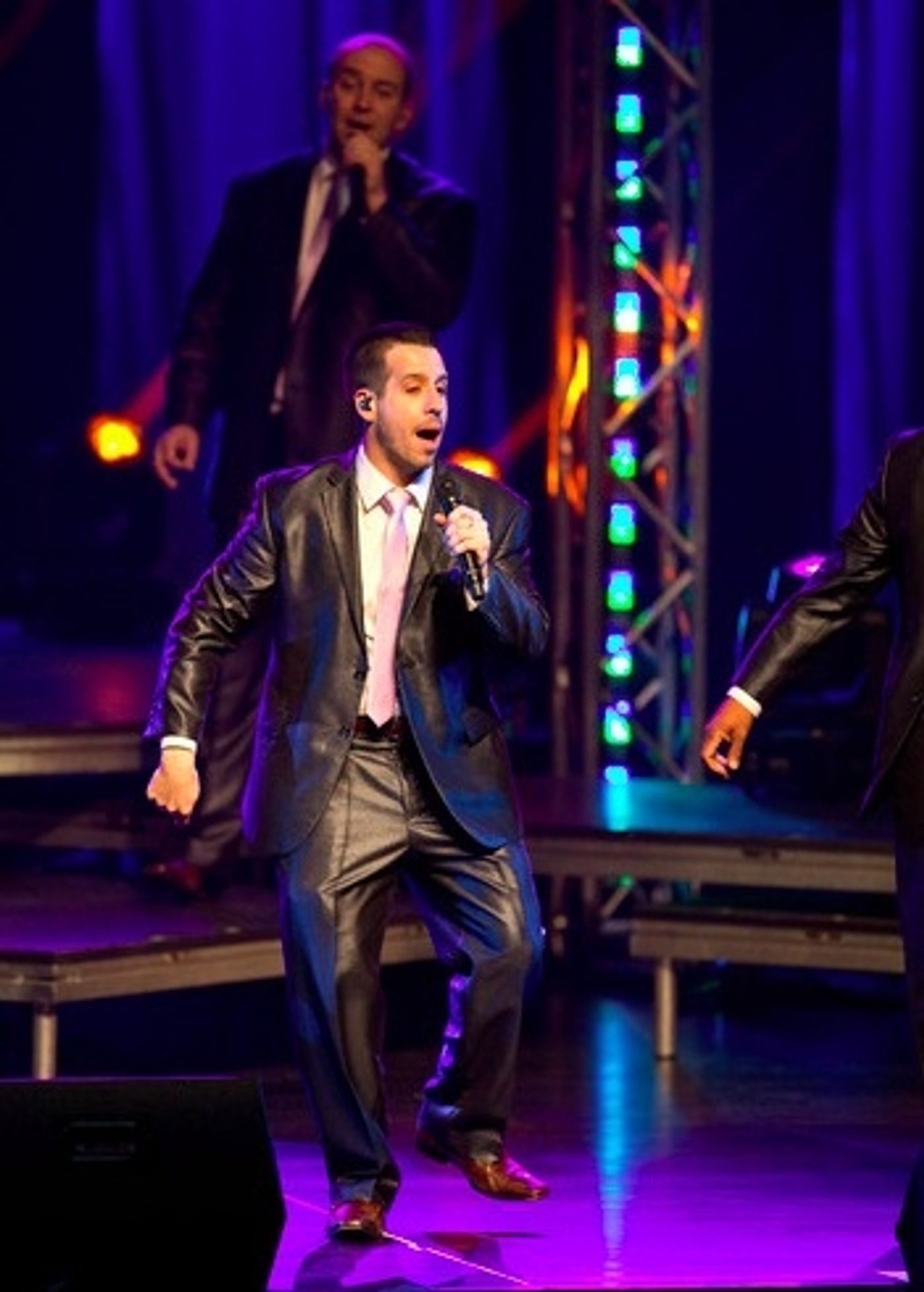 Photo Flash: Straight No Chaser Performs at the Smith Center  Image
