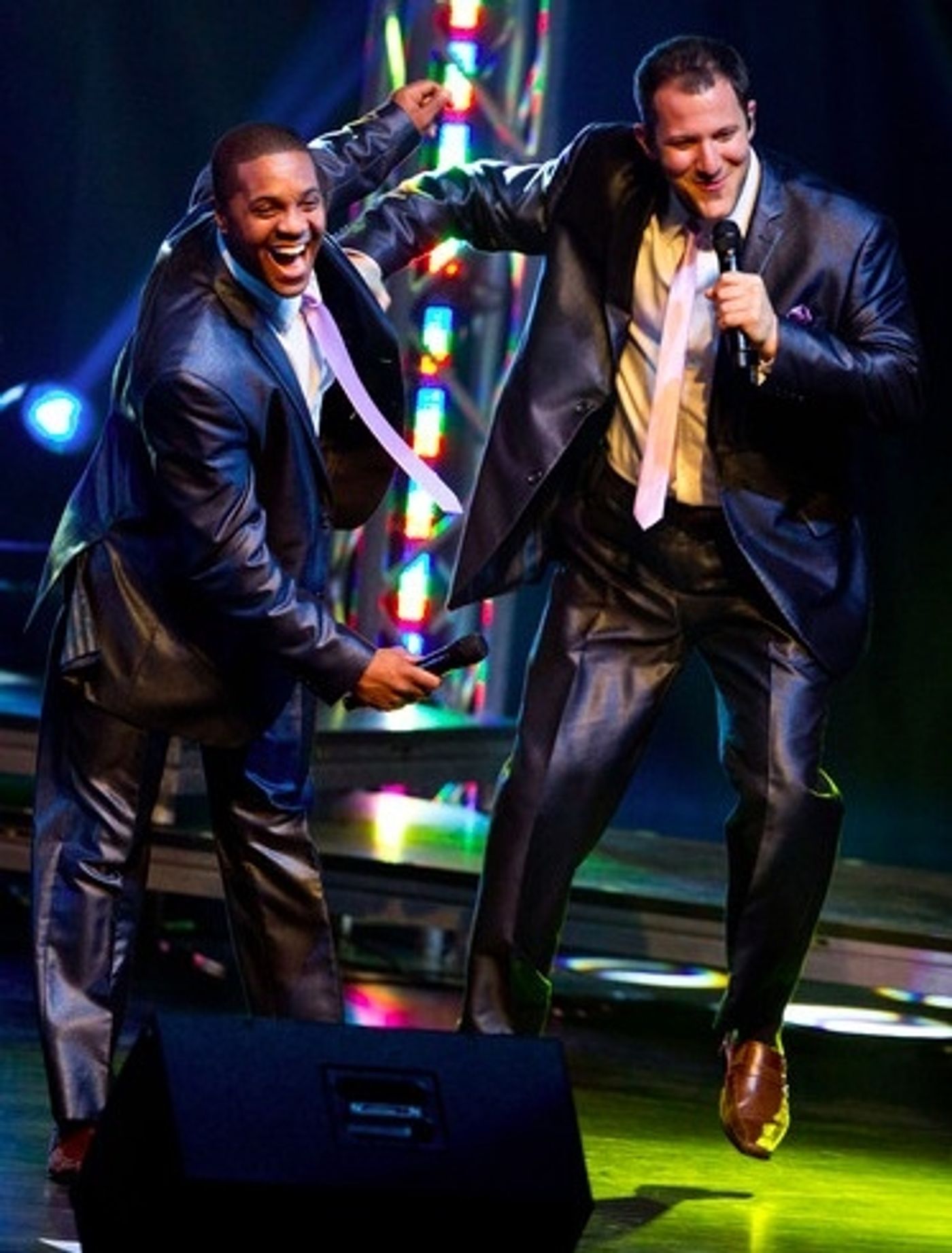 Photo Flash: Straight No Chaser Performs at the Smith Center  Image