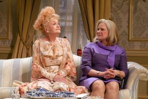 Angel Lansbury, Candice Bergen Photo