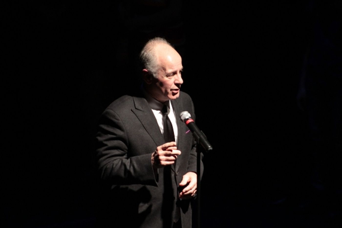 Photo Coverage: BD Wong, Brian Stokes Mitchell, et al. at PASSING IT ON  Image