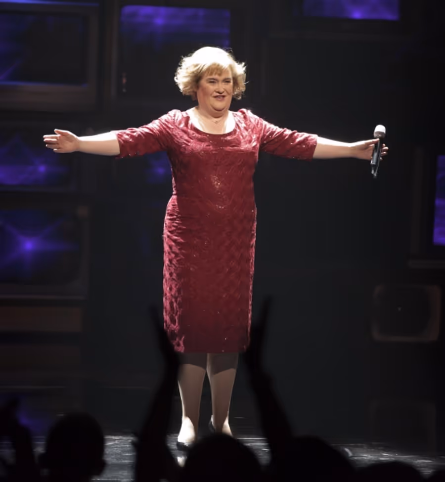 Photo Flash: Susan Boyle Sings at I DREAMED A DREAM Opening Night Image