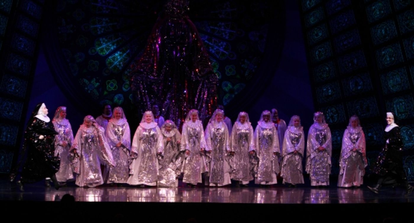 Photo Coverage: Raven-Symone Takes Debut Bow in SISTER ACT  Image