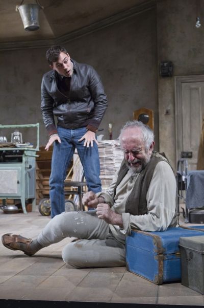 Alex Hassell, Jonathan Pryce Photo