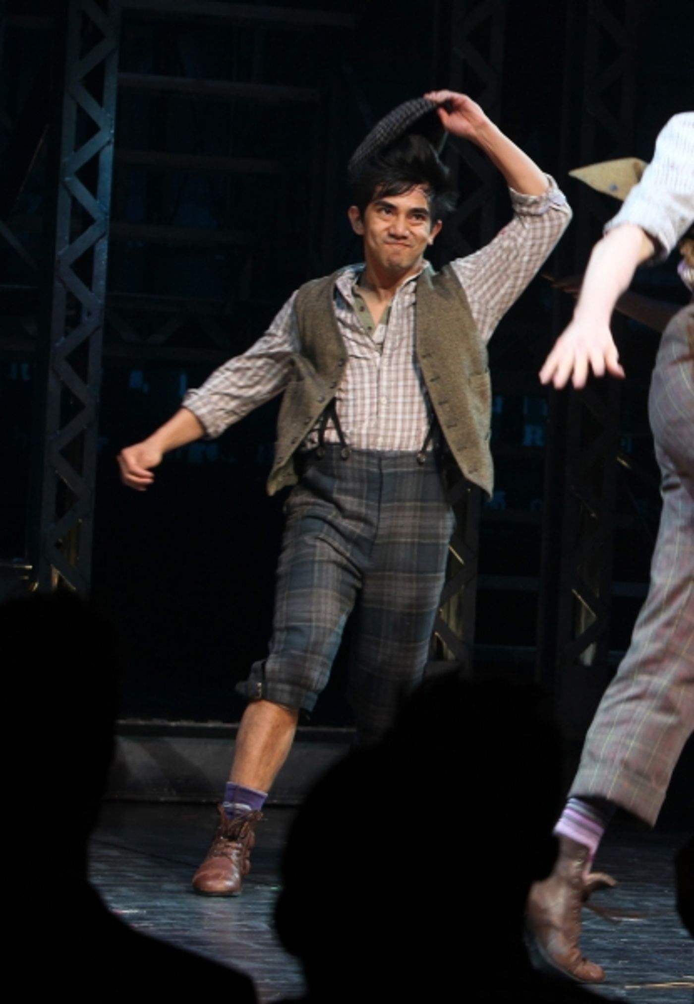 Photo Coverage: NEWSIES Opening Night Curtain Call!  Image