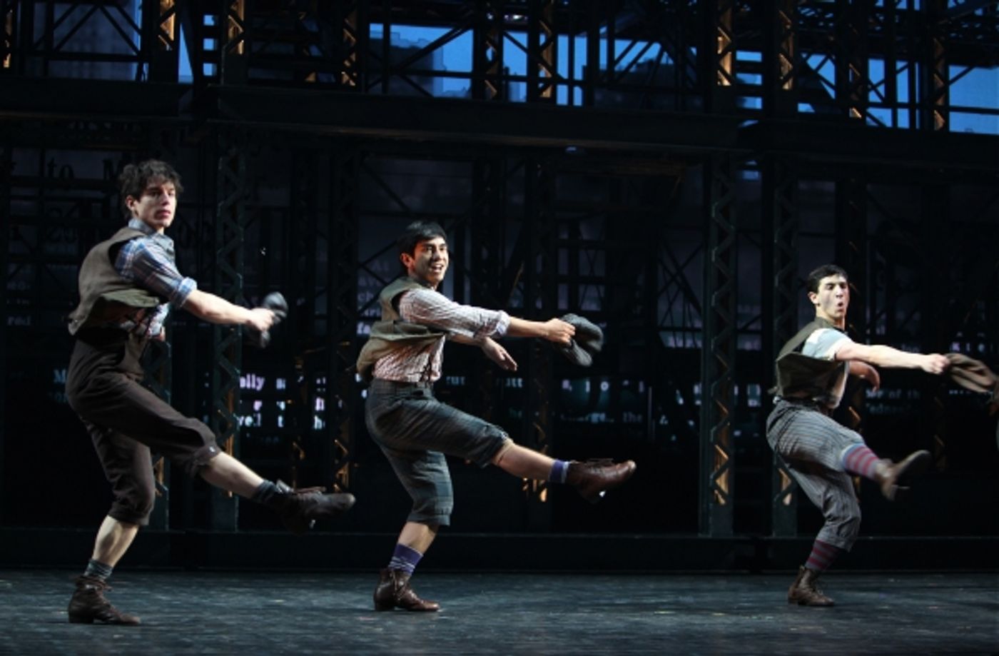 Photo Coverage: NEWSIES Opening Night Curtain Call!  Image