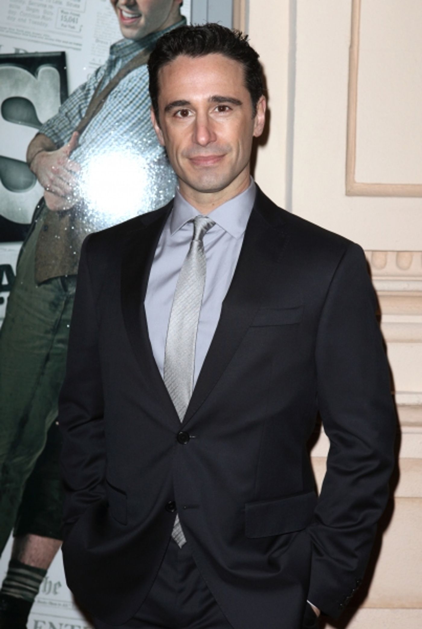 Photo Coverage: NEWSIES Opening Night Theatre Arrivals!  Image