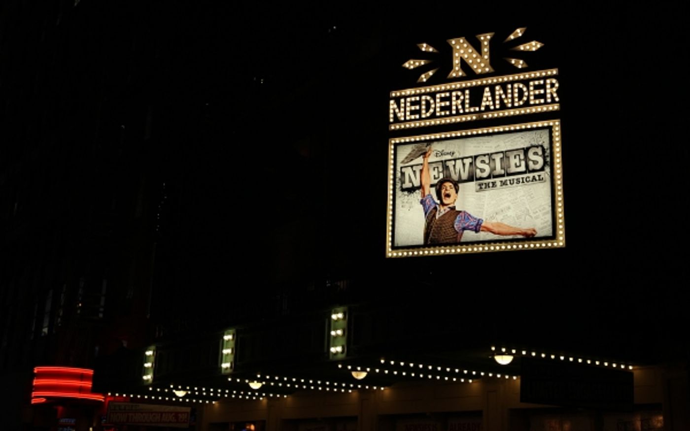 Photo Coverage: NEWSIES Celebrates Opening Night - Jeremy Jordan & More!  Image